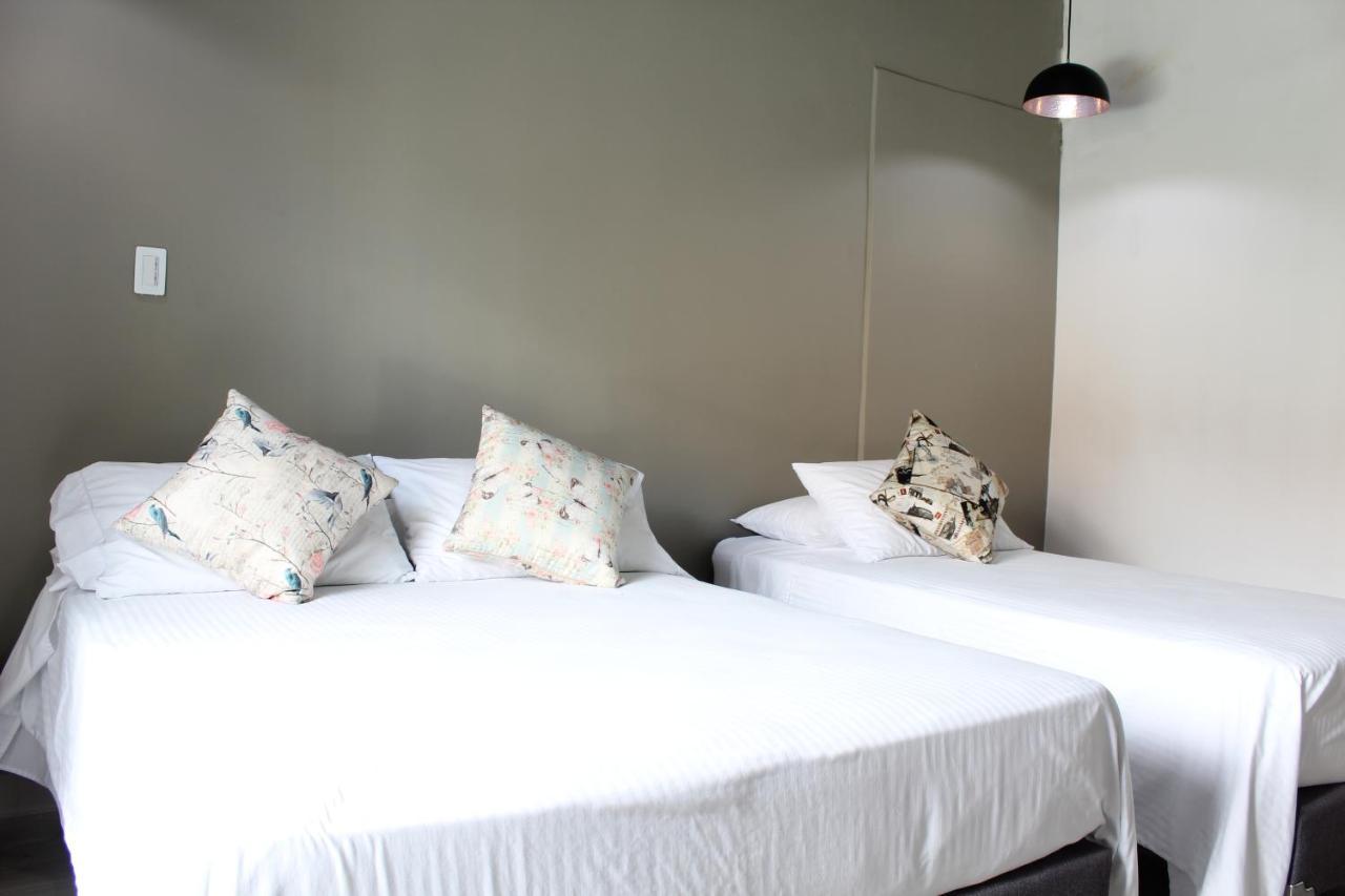 Hotel Boutique Plaza Меделин Екстериор снимка