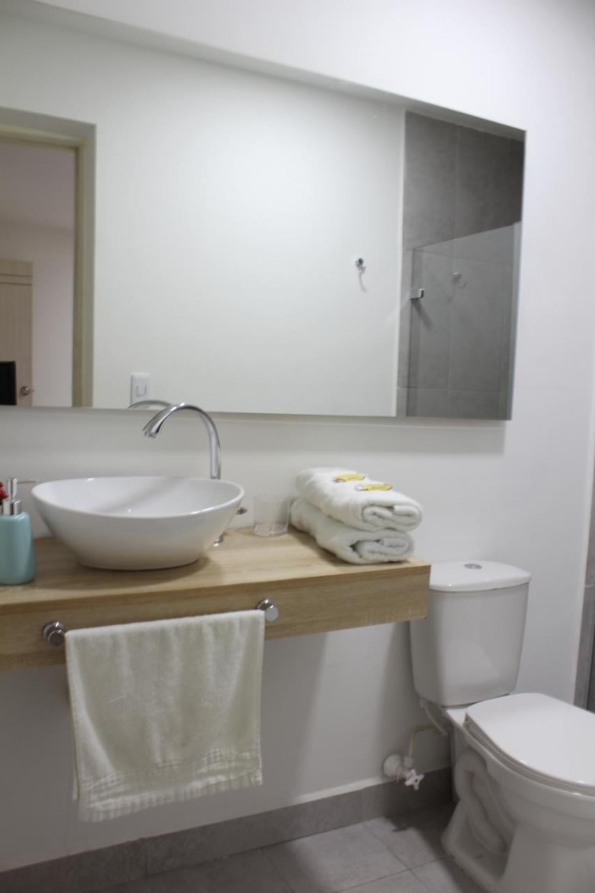 Hotel Boutique Plaza Меделин Екстериор снимка