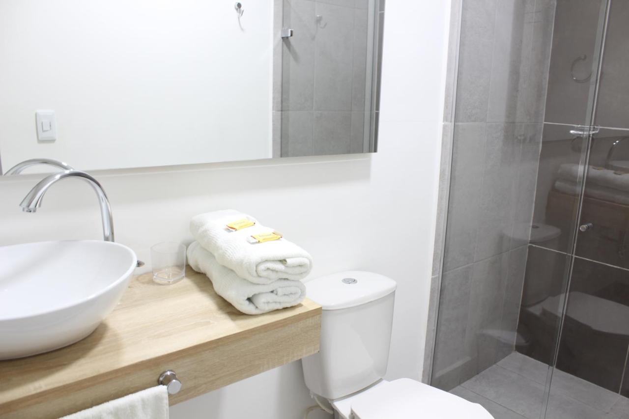 Hotel Boutique Plaza Меделин Екстериор снимка
